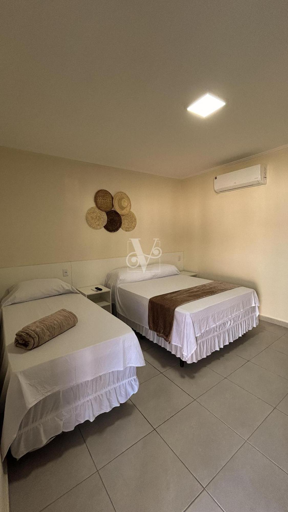 Village Comfort Hotel Канинде-ди-Сан-Франсиску Экстерьер фото
